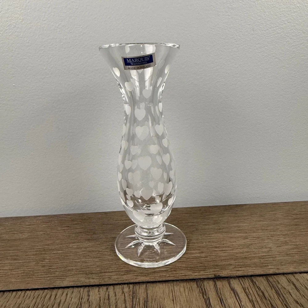 Marquis by Waterford Crystal Heart Bud Vase 7 Inch Frosted Hearts Poland Chip